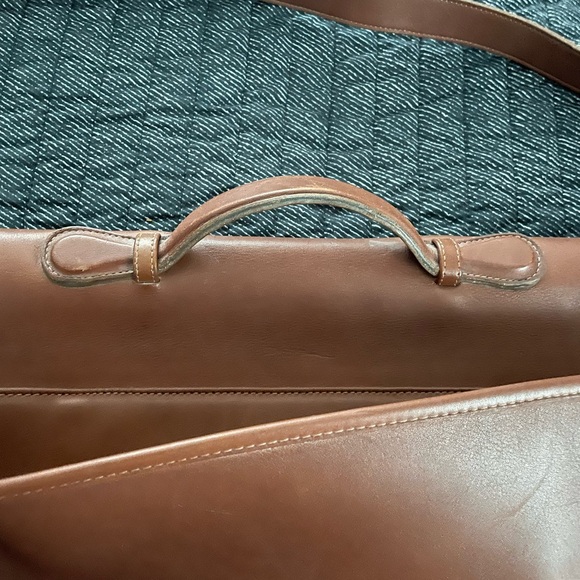 Vintage Coach Brown Leather Laptop Bag with Adjustable Strap - Picture 12 of 14